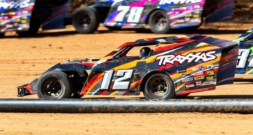 TRX104354-74-ORNG Slash Modified BL-2S orange 1/10 Dirt Oval Racer RTR
